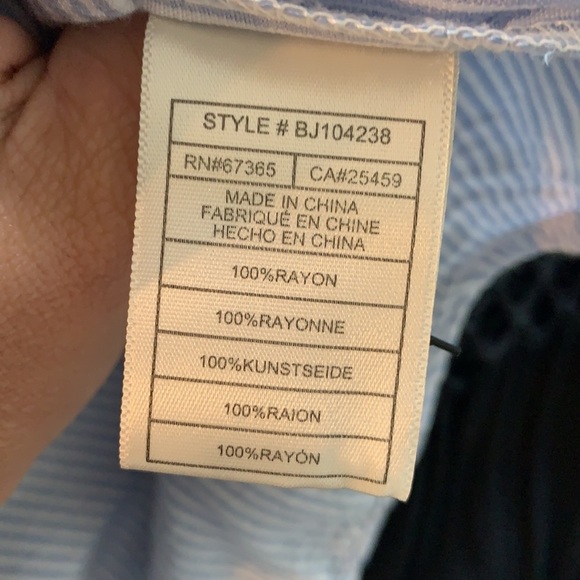 BB Dakota belle sleeve button down - Picture 5 of 6